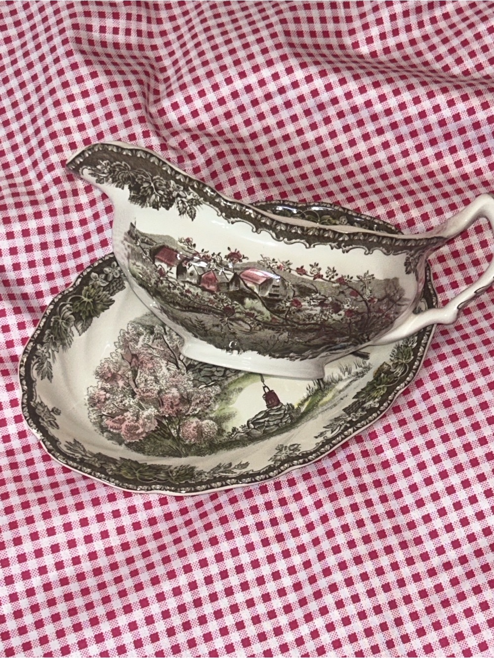 Johnson Brothers Friendly Village Gravy Boat with Underplate - Intact -